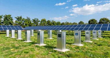 top 15 solar power stations