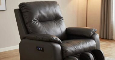 top recliners with heat